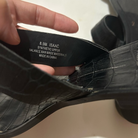 Dolce vita Issac croc embossed open toe slide sandal - Picture 4 of 10